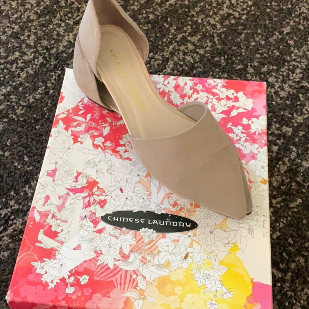 Chinese laundry flats